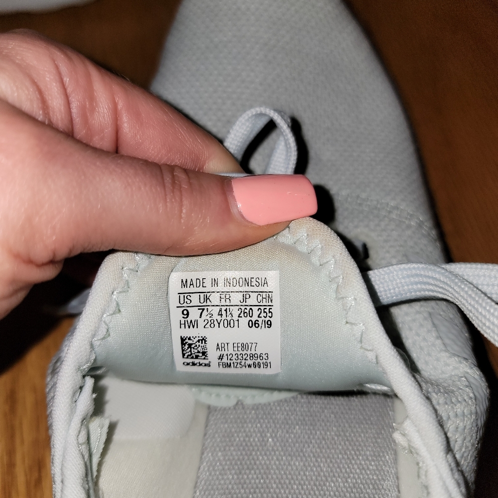 Adidas womens sneakers size 9